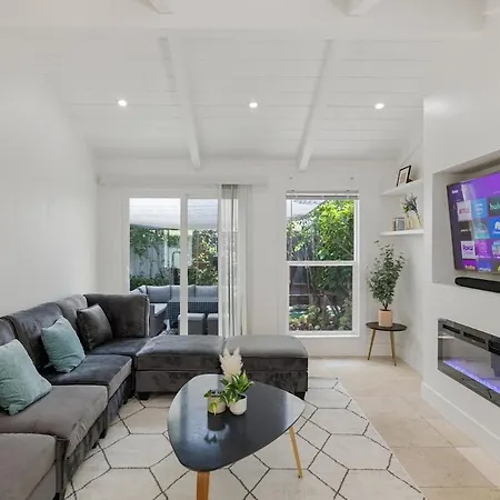 Molivu Homes 3Br - Newremodel, Petfriendly, Yard